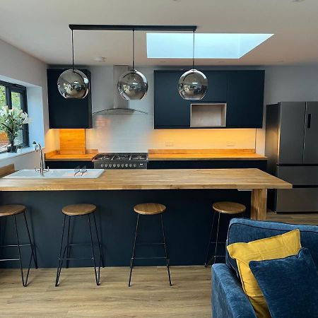 3 Bed Luxury Open Plan Living Villa Rayleigh Bagian luar foto
