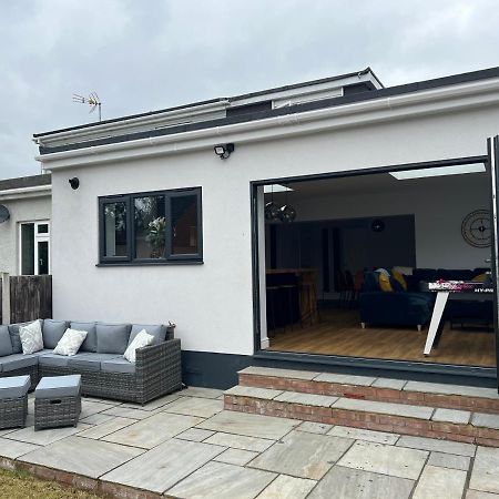 3 Bed Luxury Open Plan Living Villa Rayleigh Bagian luar foto